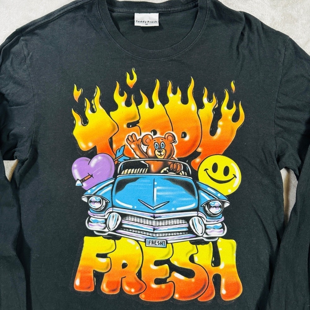 Teddy Fresh Tee Mens M Bear in Car Flames Graphic Long Sleeve Shirt Black